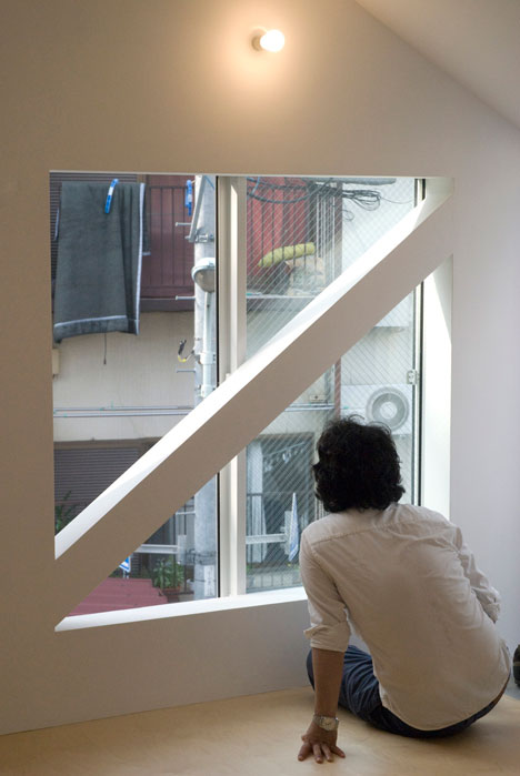 Tokyo Apartment by Sou Fujimoto Architects Tokyo Apartment by Sou Fujimoto Architects