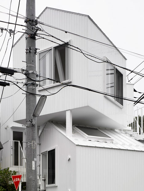 Tokyo Apartment by Sou Fujimoto Architects Tokyo Apartment by Sou Fujimoto Architects