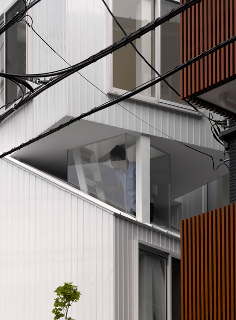 Tokyo Apartment by Sou Fujimoto Architects Tokyo Apartment by Sou Fujimoto Architects