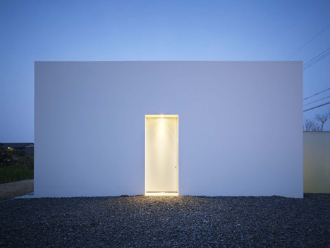 Warehouse by Shinichi Ogawa & Associates Warehouse by Shinichi Ogawa & Associates