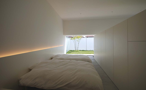 Warehouse by Shinichi Ogawa Associates Warehouse by Shinichi Ogawa Associates