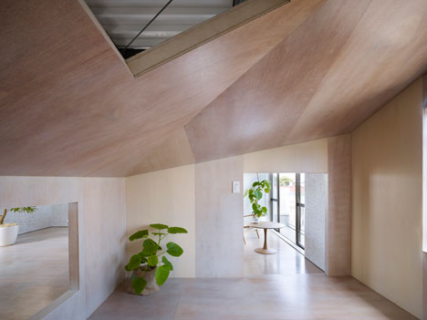 House in Egoda by Suppose Design Office