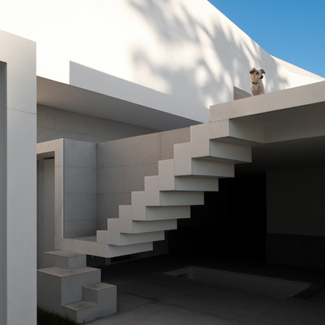 House in Oporto by Alvaro Siza House in Oporto by Alvaro Siza