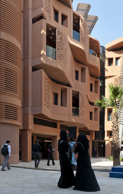 Masdar Institute by Foster + Partners Masdar Institute by Foster + Partners
