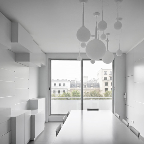 Show Room by Pascal Grasso Architectures Show Room by Pascal Grasso Architectures