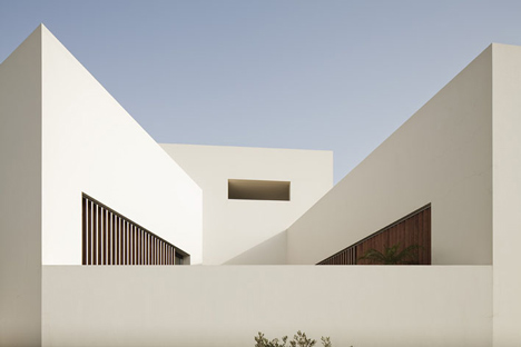 Star House by AGi Architects Star House by AGi Architects