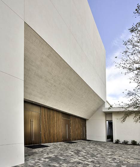 Tampa Covenant Church by Alfonso Architects Tampa Covenant Church by Alfonso Architects
