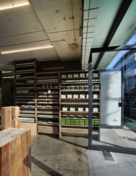 Aesop Aoyama by Jo Nagasaka and Schemata Architecture Office Aesop Aoyama by Jo Nagasaka and Schemata Architecture Office