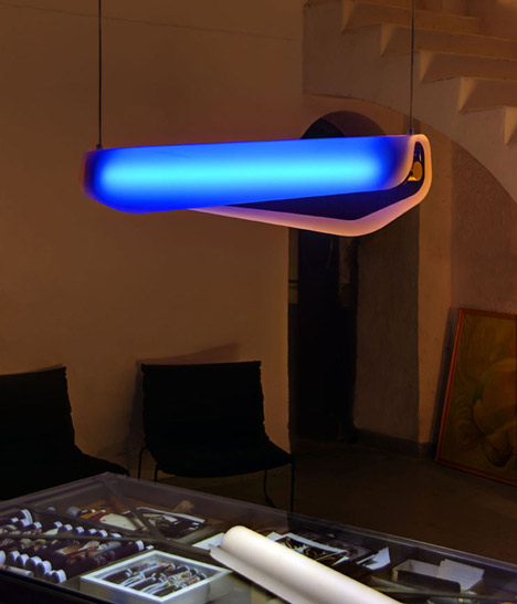 Algae lamp by Christian Vivanco
