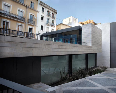 El Claustro Cultural Center by Eneseis El Claustro Cultural Center by Eneseis