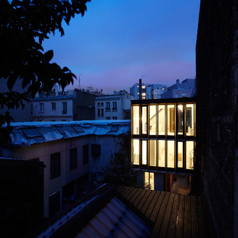 Heliotrope Raising by Bang Architectes