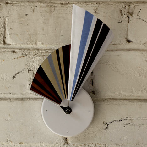 Manifold Clock by Studio Ve