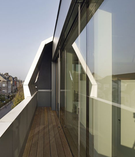 Rooftop Office Dudelange by dagli