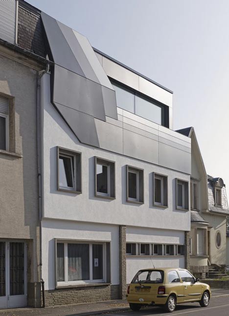 Rooftop Office Dudelange by dagli