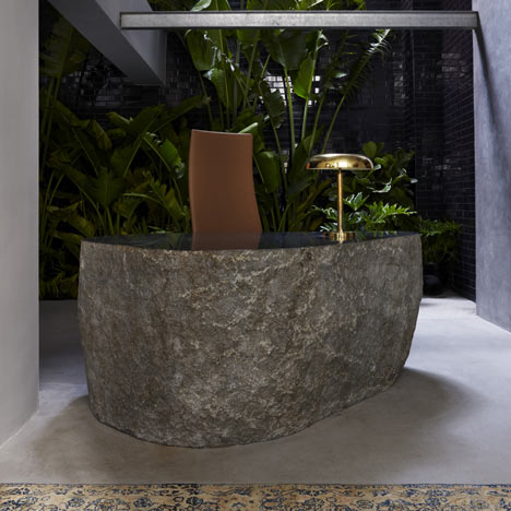 TwoTwoSix Hollywood Road by Studioilse