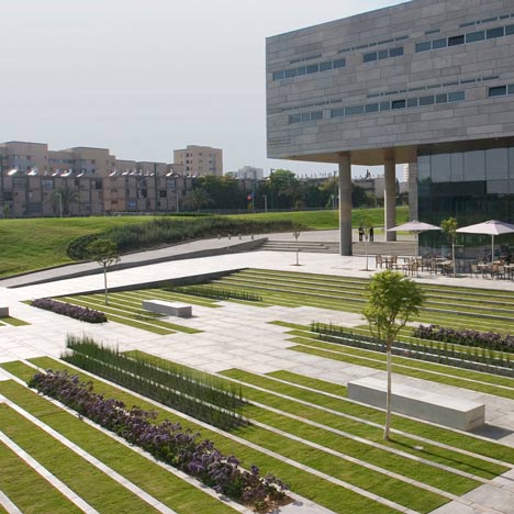 BGU University Entrance Square and Art Gallery by Chyutin Architects BGU University Entrance Square and Art Gallery by Chyutin Architects
