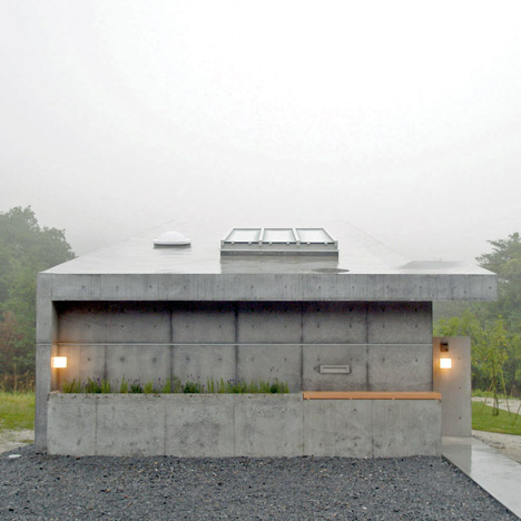 Hiedaira House by Thomas Daniell Studio