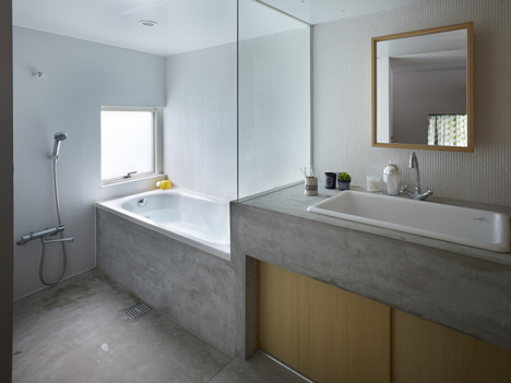 House in Fukawa by Suppose Design Office House in Fukawa by Suppose Design Office