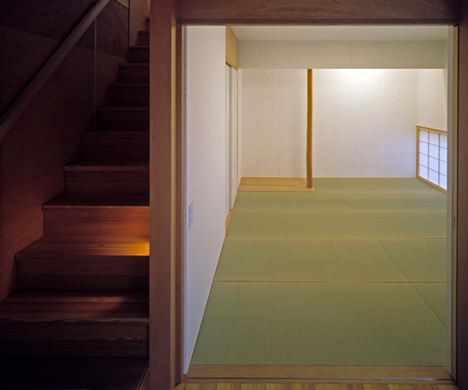 House in Kobe by Keiichi Sugiyama Architect House in Kobe by Keiichi Sugiyama Architect