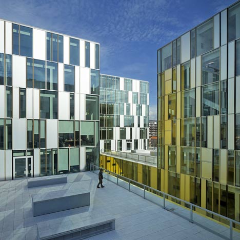 La Cite des Affaires by Manuelle Gautrand