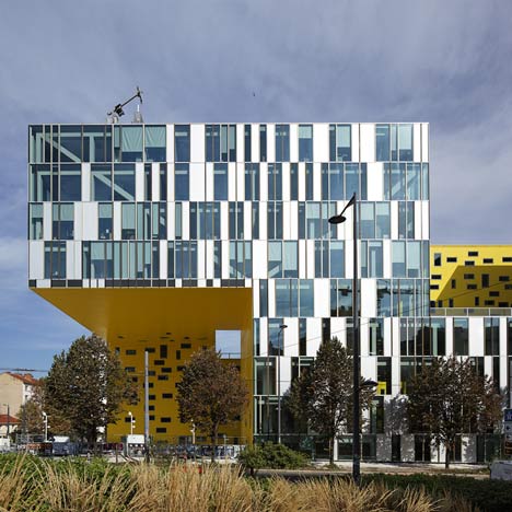 La Cite des Affaires by Manuelle Gautrand