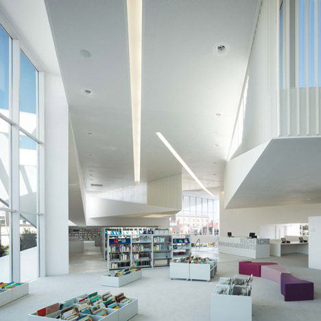 Mediatheque d’Anzin by Dominique Coulon and Associes Mediatheque d’Anzin by Dominique Coulon and Associes