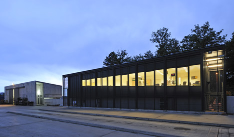 Metal recycle plant by Dekleva Gregoric Arhitekti Metal recycle plant by Dekleva Gregoric Arhitekti