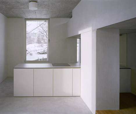 Mountain house by FAM Architekti Mountain house by FAM Architekti