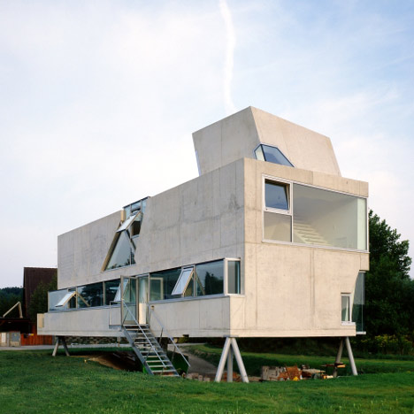 Single Family House St Joseph by Wolfgang Tschapeller Architekt Single Family House St Joseph by Wolfgang Tschapeller Architekt