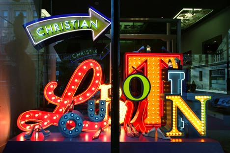 Christian Louboutin Mount Street Window by Studio XAG Christian Louboutin Mount Street Window by Studio XAG