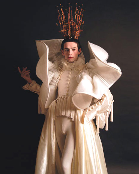 Costumes by Gwen van den Eijnde Costumes by Gwen van den Eijnde