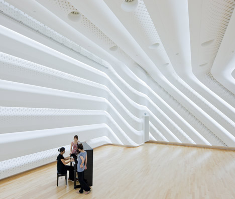 Guangzhou Opera House by Zaha Hadid Architects