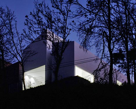 House in Ise by Takashi Yamaguchi and Associates House in Ise by Takashi Yamaguchi and Associates