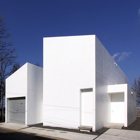 House in Ise by Takashi Yamaguchi and Associates House in Ise by Takashi Yamaguchi and Associates