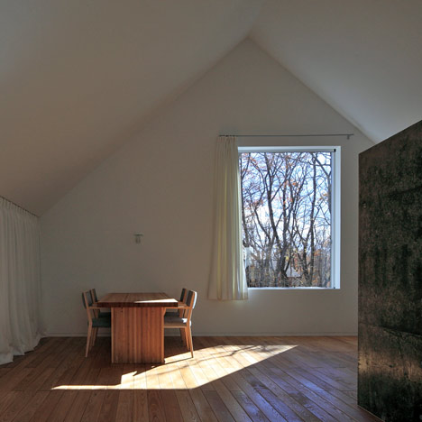 House in Nasu by Kazunori Fujimoto