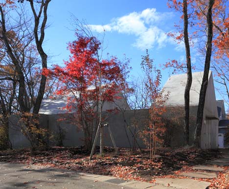 House in Nasu by Kazunori Fujimoto