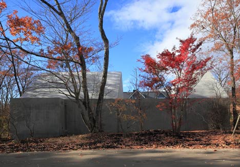 House in Nasu by Kazunori Fujimoto