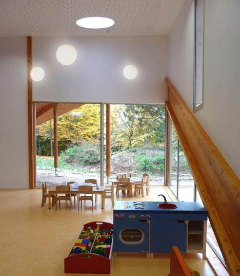 Le Petit Prince Nursery School by Carlos Barba Le Petit Prince Nursery School by Carlos Barba