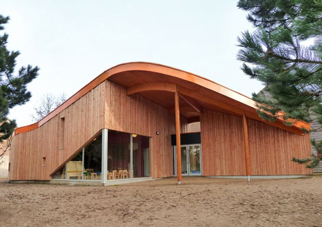 Le Petit Prince Nursery School by Carlos Barba Le Petit Prince Nursery School by Carlos Barba