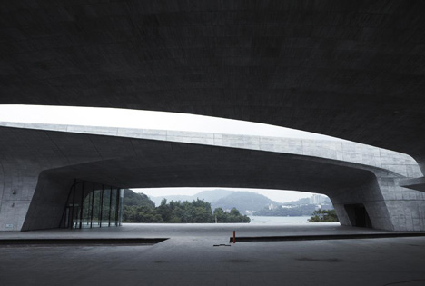 Sun Moon Lake Administration Office by Norihiko Dan and Associates Sun Moon Lake Administration Office by Norihiko Dan and Associates
