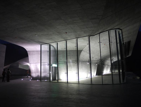 Sun Moon Lake Administration Office by Norihiko Dan and Associates Sun Moon Lake Administration Office by Norihiko Dan and Associates