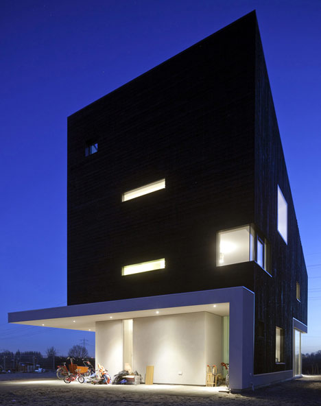 Villa by Knevel Architecten Villa by Knevel Architecten