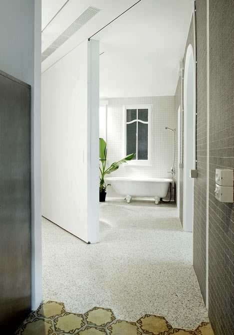 Apartment in Barcelona by Arquitectura-G Apartment in Barcelona by Arquitectura-G