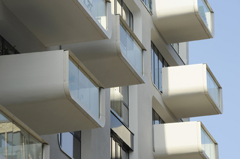 Dezeen: Baufeld 10 by LOVE architecture. Photo by Anke Muellerklein