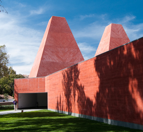 Casa das Histórias Paula Rego by Eduardo Souto de Moura