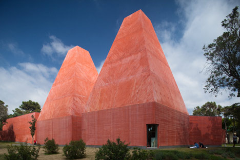 Casa das Histórias Paula Rego by Eduardo Souto de Moura