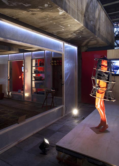 [Cyber]Sewing Atelier by Estudio Guto Requena