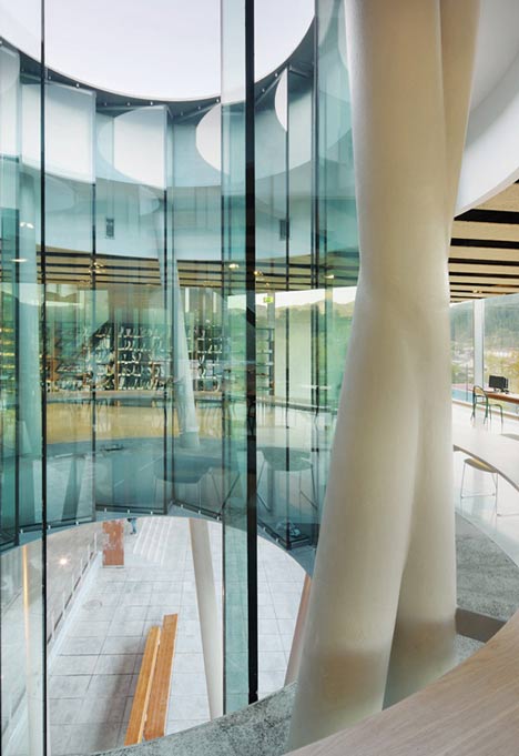 Faculty of Business studies of Mondragon University by Hoz Fontan Arquitectos Faculty of Business studies of Mondragon University by Hoz Fontan Arquitectos