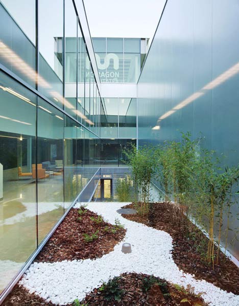Faculty of Business studies of Mondragon University by Hoz Fontan Arquitectos Faculty of Business studies of Mondragon University by Hoz Fontan Arquitectos