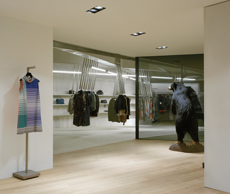 Foeger Woman Pure by Pedrocchi Architekten Foeger Woman Pure by Pedrocchi Architekten